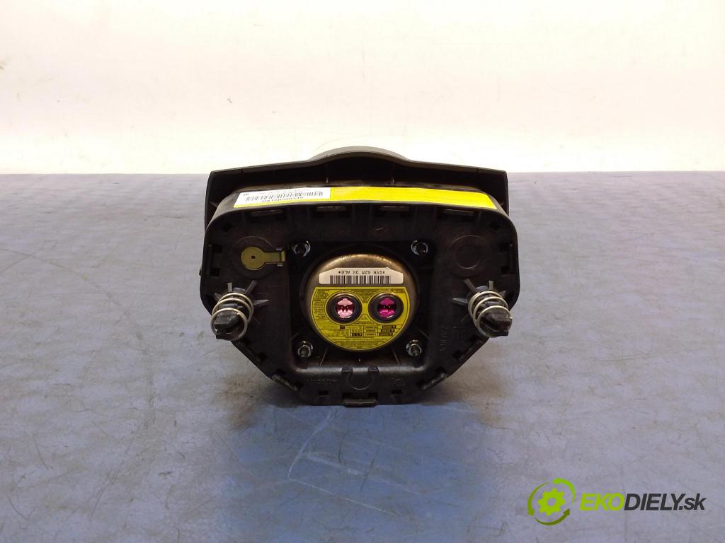 Opel Zafira 2006 kokpit,pristrojová doska