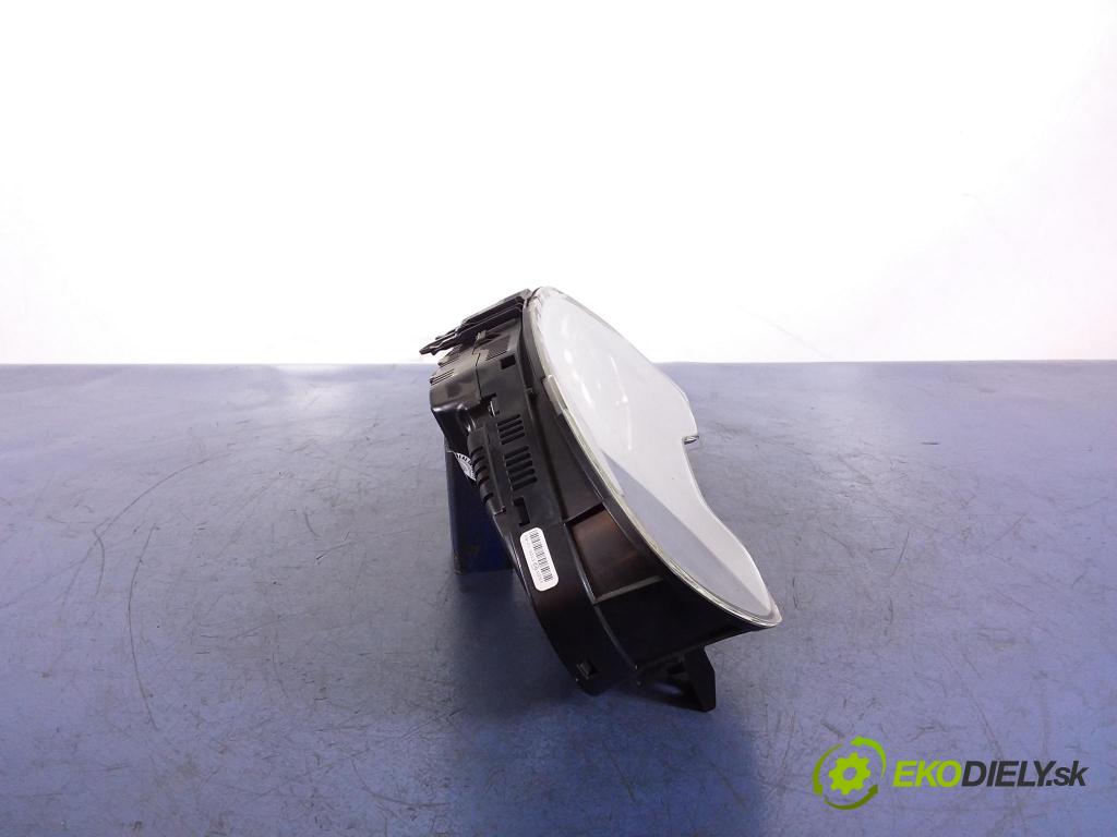 Audi A8 2013 prístrojovka/ budíky 4H0920930M
