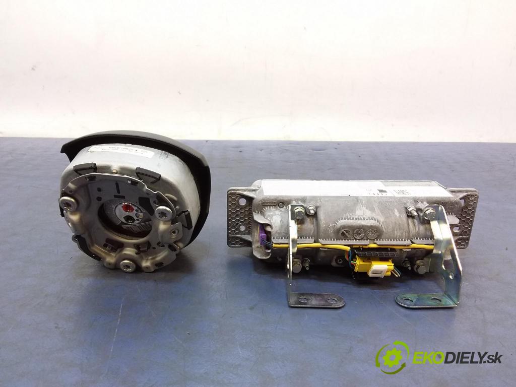 Audi A6 2008 kokpit,pristrojová doska