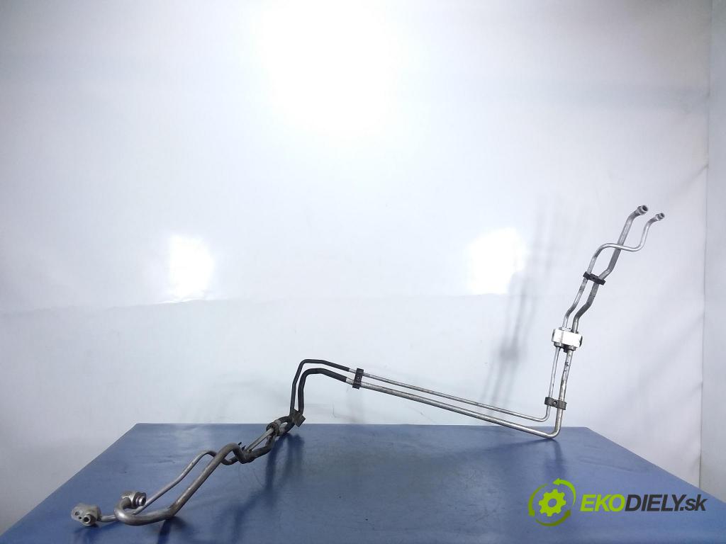 Audi A8 2013 rúrka Klimatizácia: 4H0820725