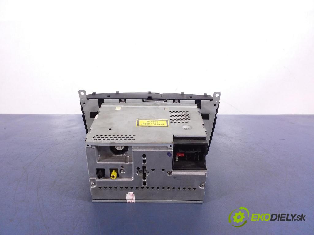 Mercedes C-klasa 2004 Radio I Navigácia: A2038273842