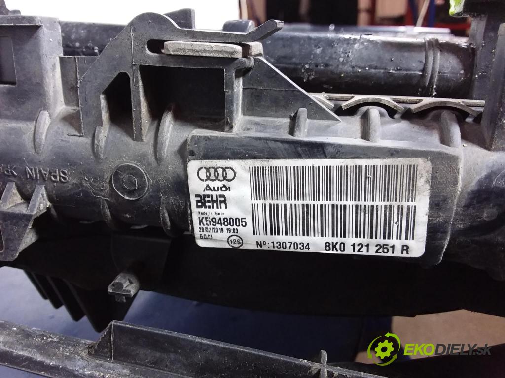 Audi Q5 2016 výztuha Čelní / stěna Přední 