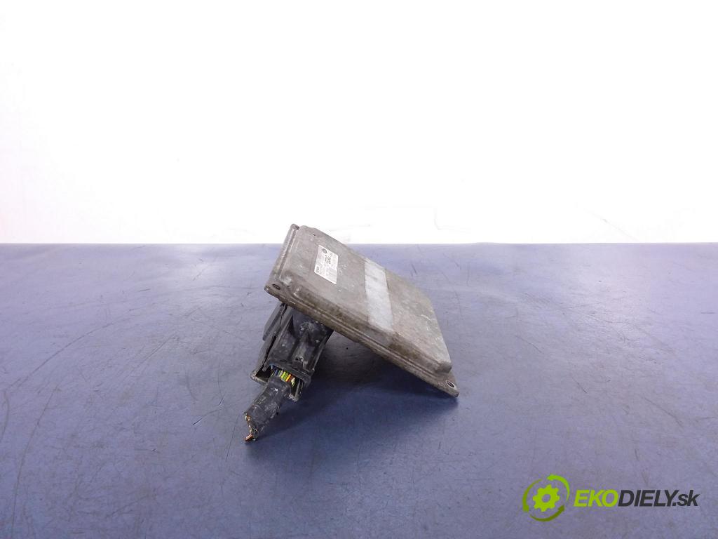 Ford Fiesta 2003 riadiaca jednotka Motor: 4S61-12A650-JA