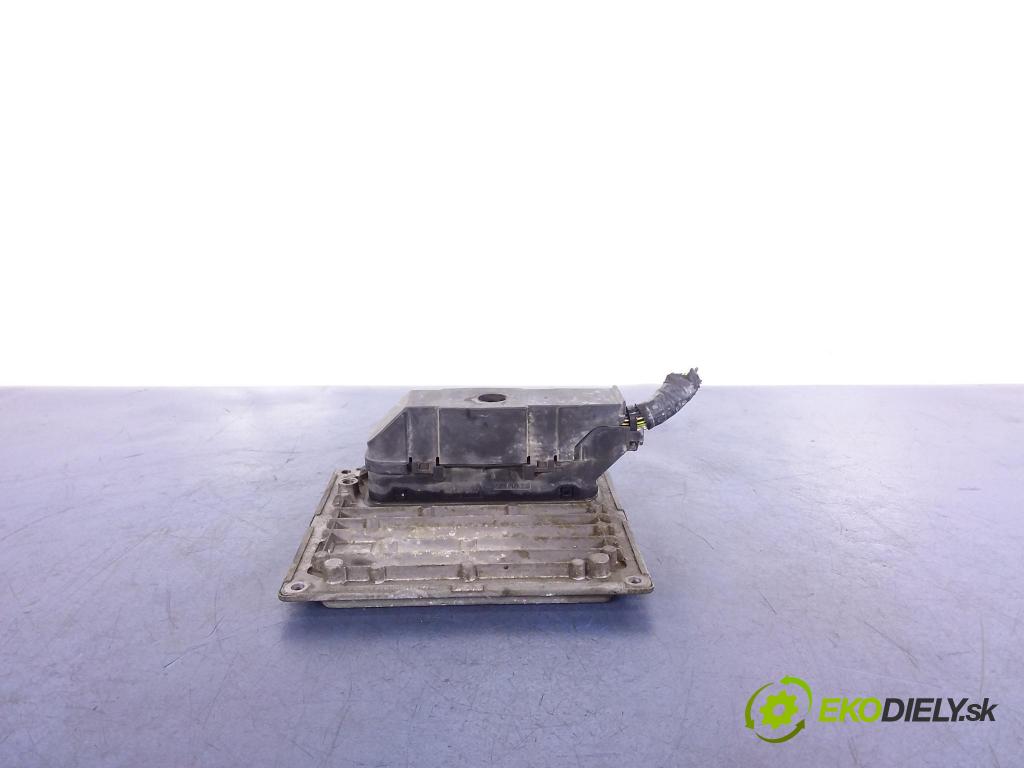 Ford Fiesta 2003 riadiaca jednotka Motor: 4S61-12A650-JA