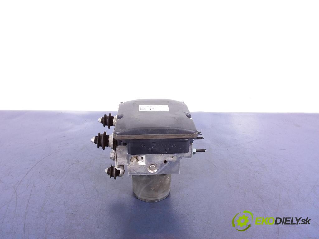 Audi A8 2013 čerpadlo ABS x 4H0907379E