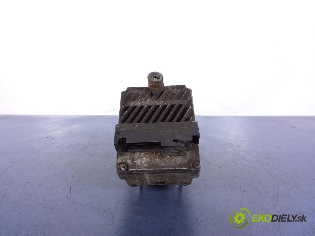 Vw Transporter 1997 čerpadlo ABS x 0273004098