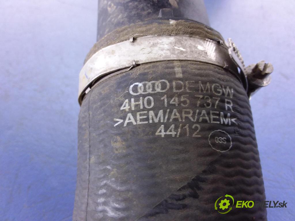 Audi A8 2013 rúrka Vzduch: 4H0145673P