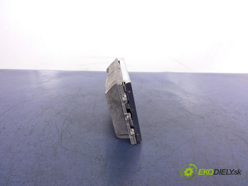 Mercedes C-klasa 2011 Zobrazit: Rádio: / GPS A1729008500