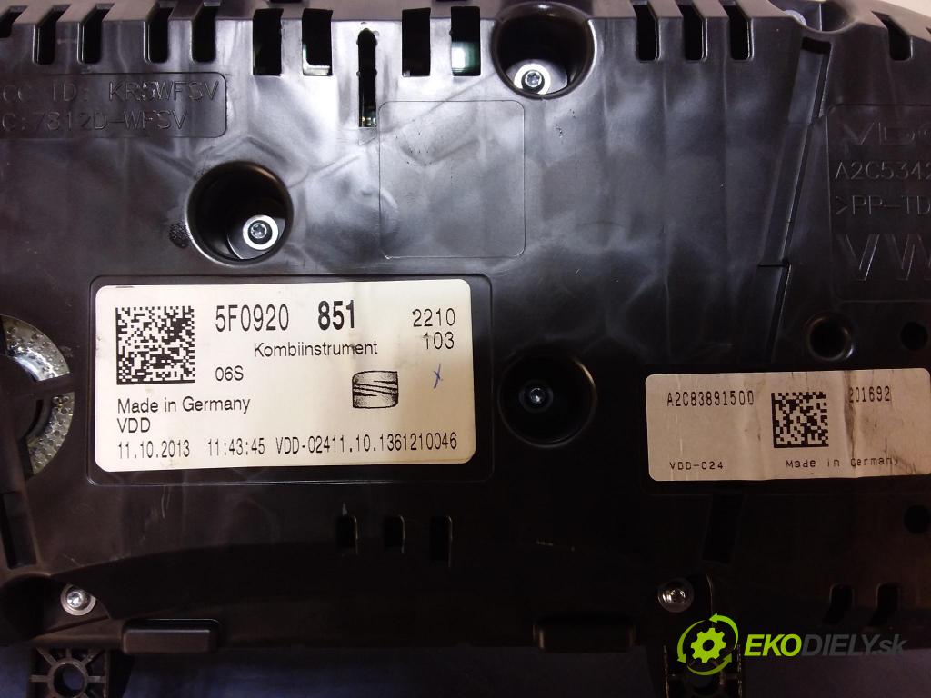 Seat Leon 2013 prístrojovka/ budíky 5F0920851