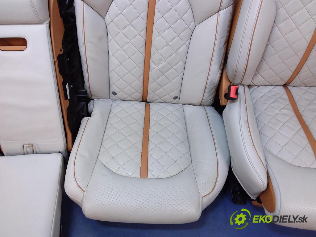 Audi A8 2014 sedačke: Set.: