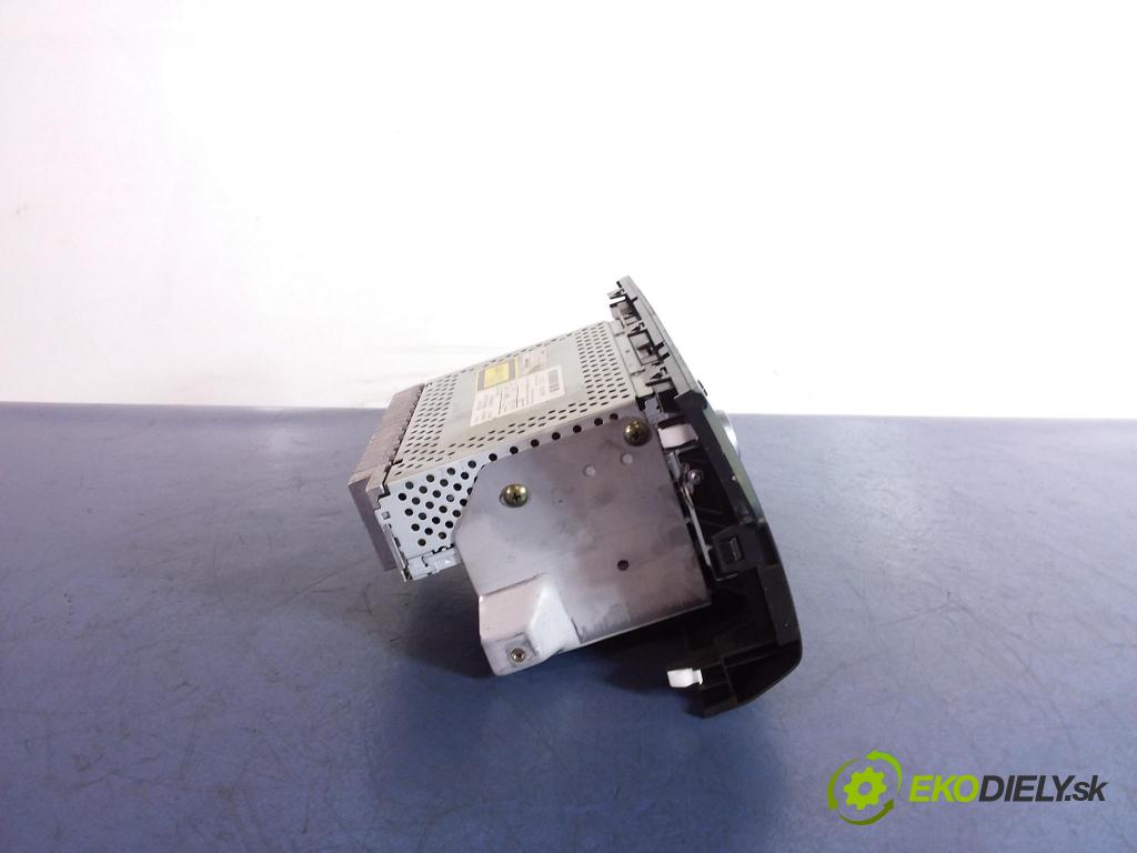 Suzuki Swift 2005 Radio I Navigácia: 39101-62J0