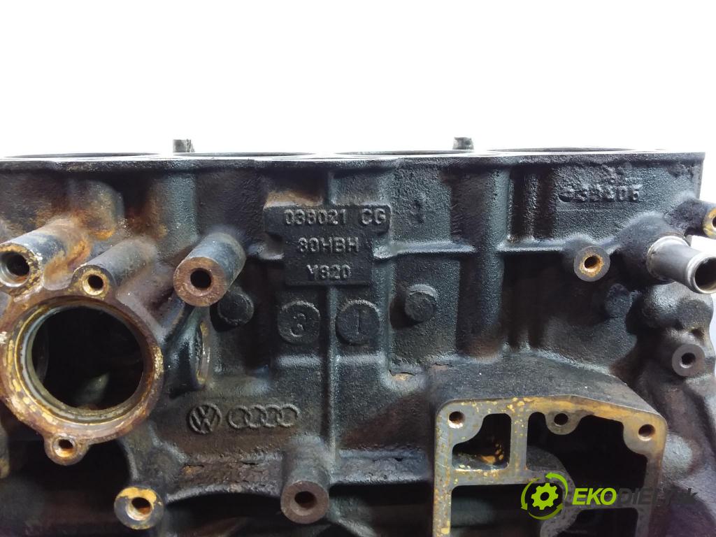 Vw Golf 2007 Blok Motor: 038021