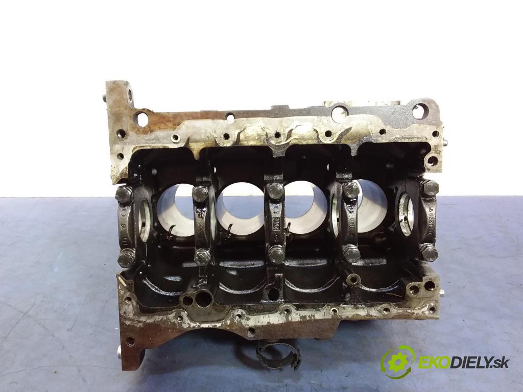 Vw Golf 2007 Blok Motor: 038021