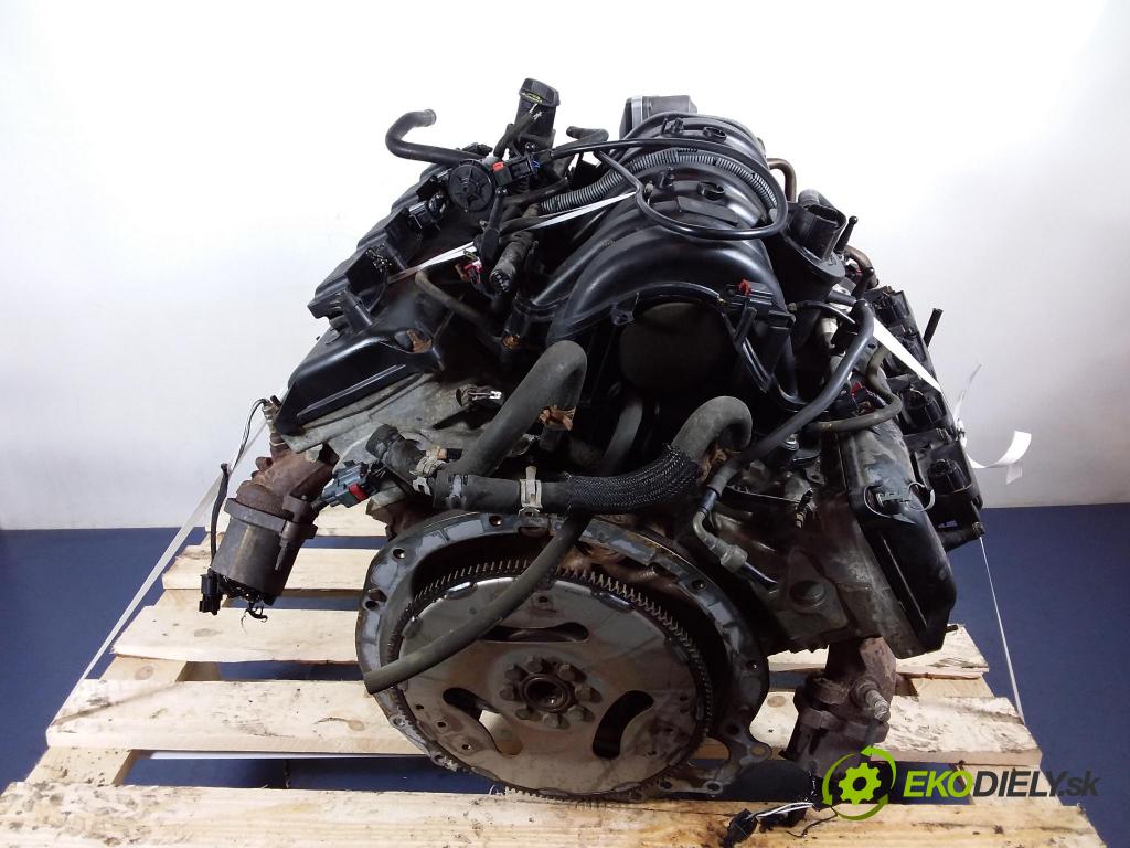 Dodge Charger 2006 motor Benzín EZB