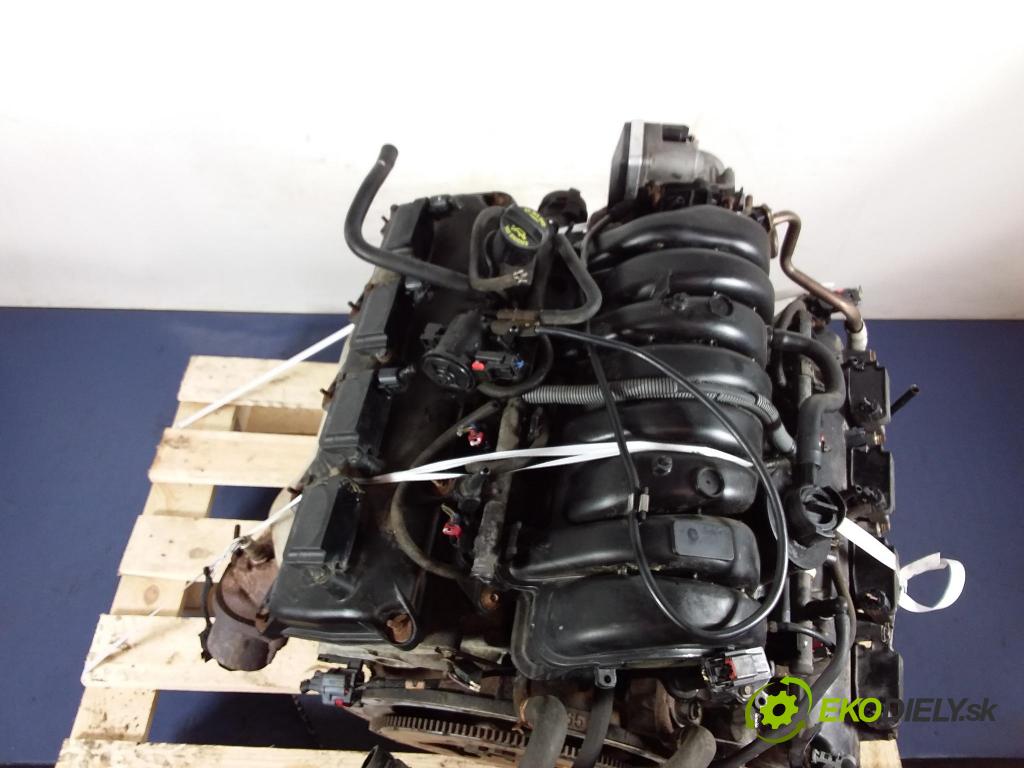 Dodge Charger 2006 motor Benzín EZB
