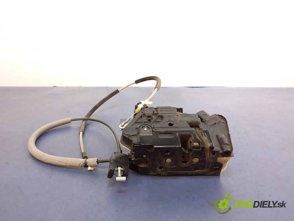 Seat Ibiza 2011 zámek dveře před v pravo: 5N1837016A