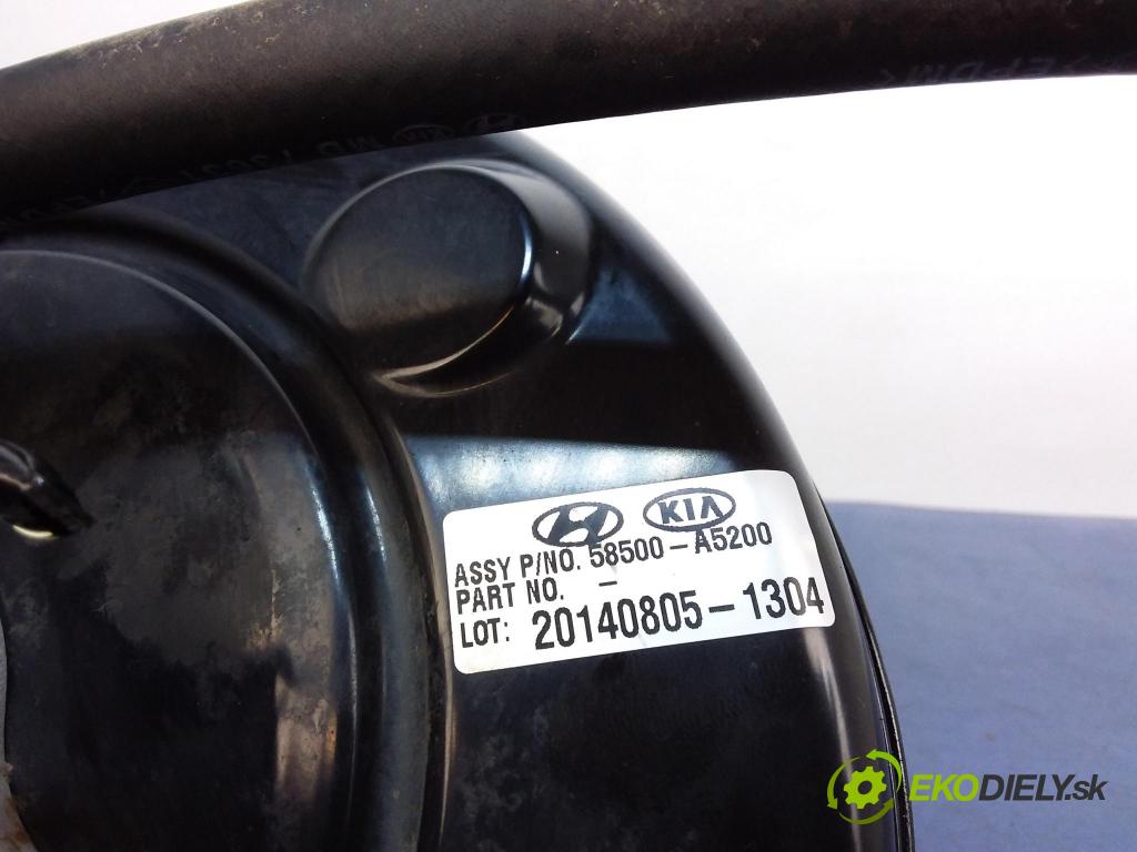 Kia Ceed 2014 servo Brzdní: 58500-A5200