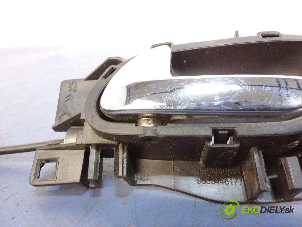 Citroen Ds3 2010 zámek dveře před Levý: 732310