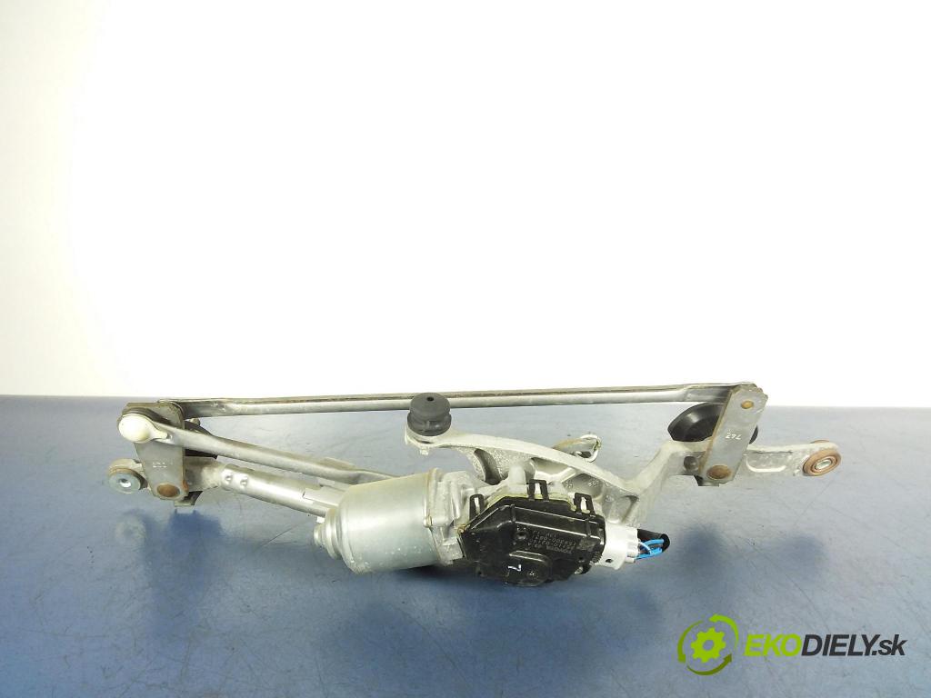 Toyota Auris 2007 mechanizmus motor: Stierače: Predné 85110-02190