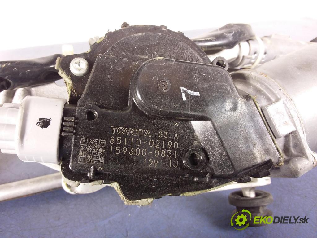 Toyota Auris 2007 mechanizmus motor: Stierače: Predné 85110-02190