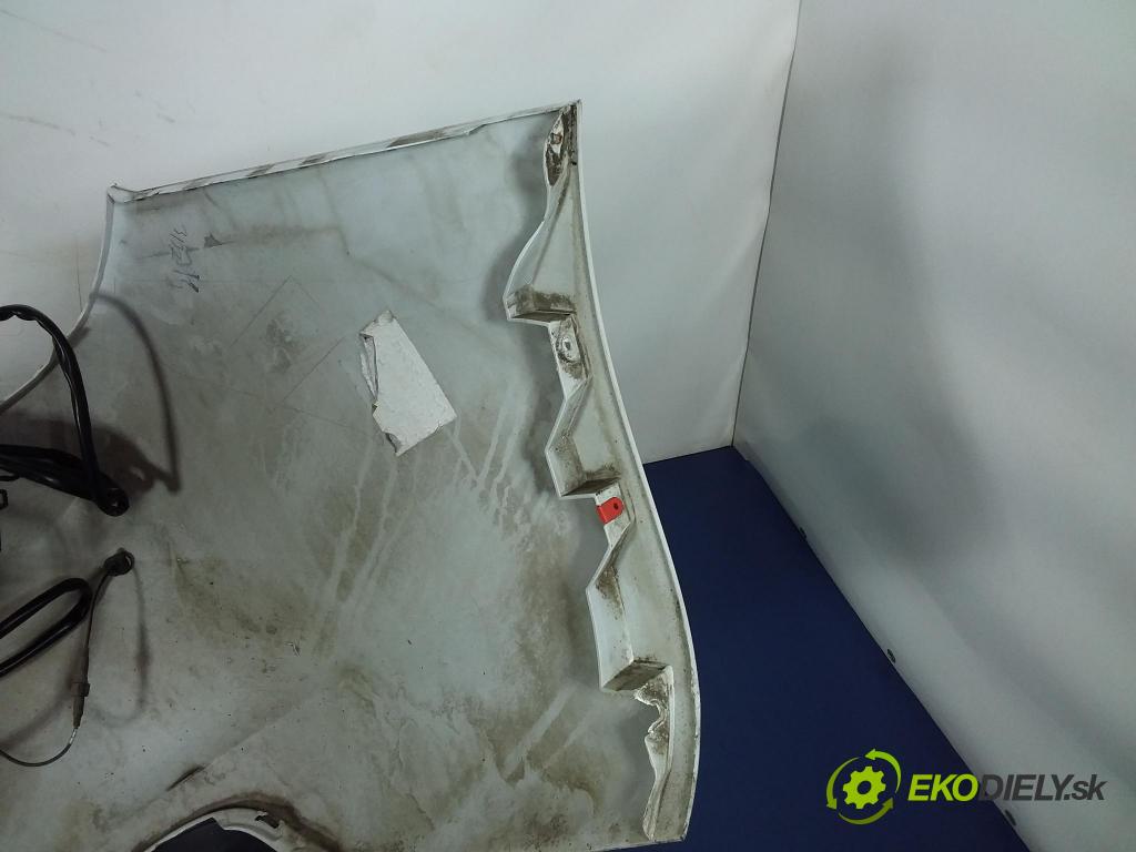 Opel Astra 2016 nárazník Zad: 