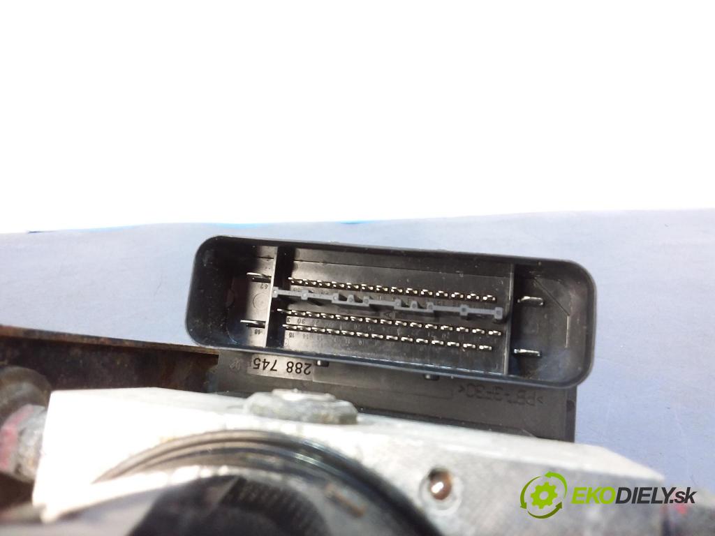 Suzuki Swift 2010 čerpadlo ABS x 2102-0982
