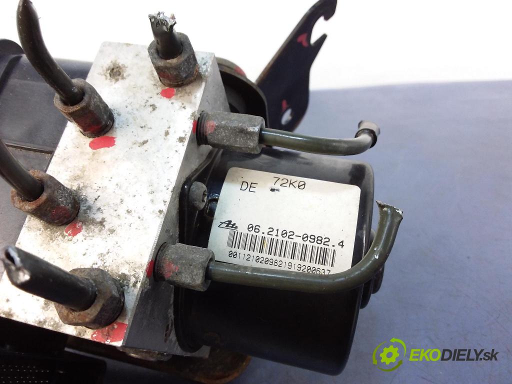 Suzuki Swift 2010 čerpadlo ABS x 2102-0982