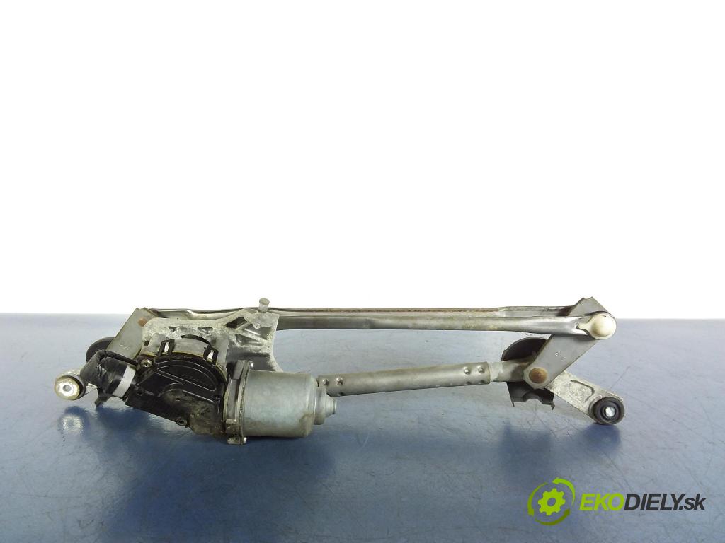 Toyota Corolla 2008 mechanizmus motor: Stierače: Predné 85110-12A20