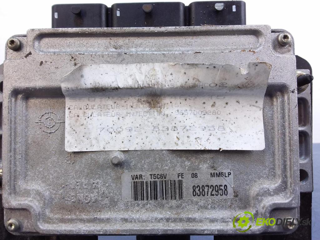 Peugeot 307 2004 riadiaca jednotka Motor: 9657009280