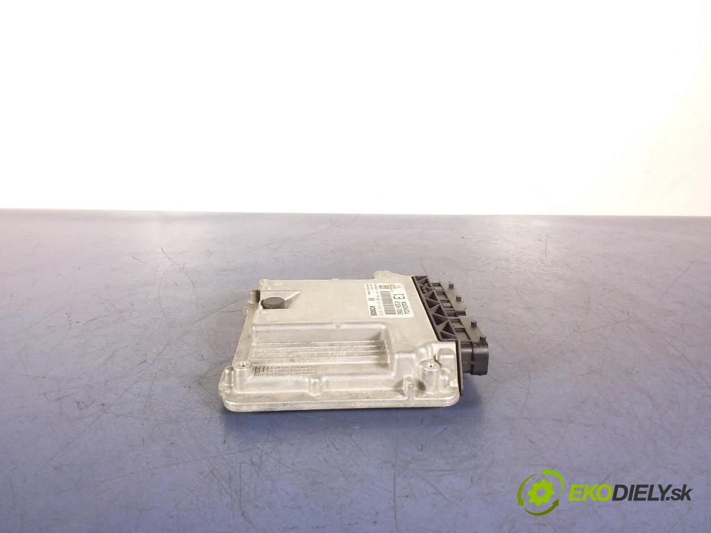 Toyota Auris 2009 riadiaca jednotka Motor: 89661-02E10