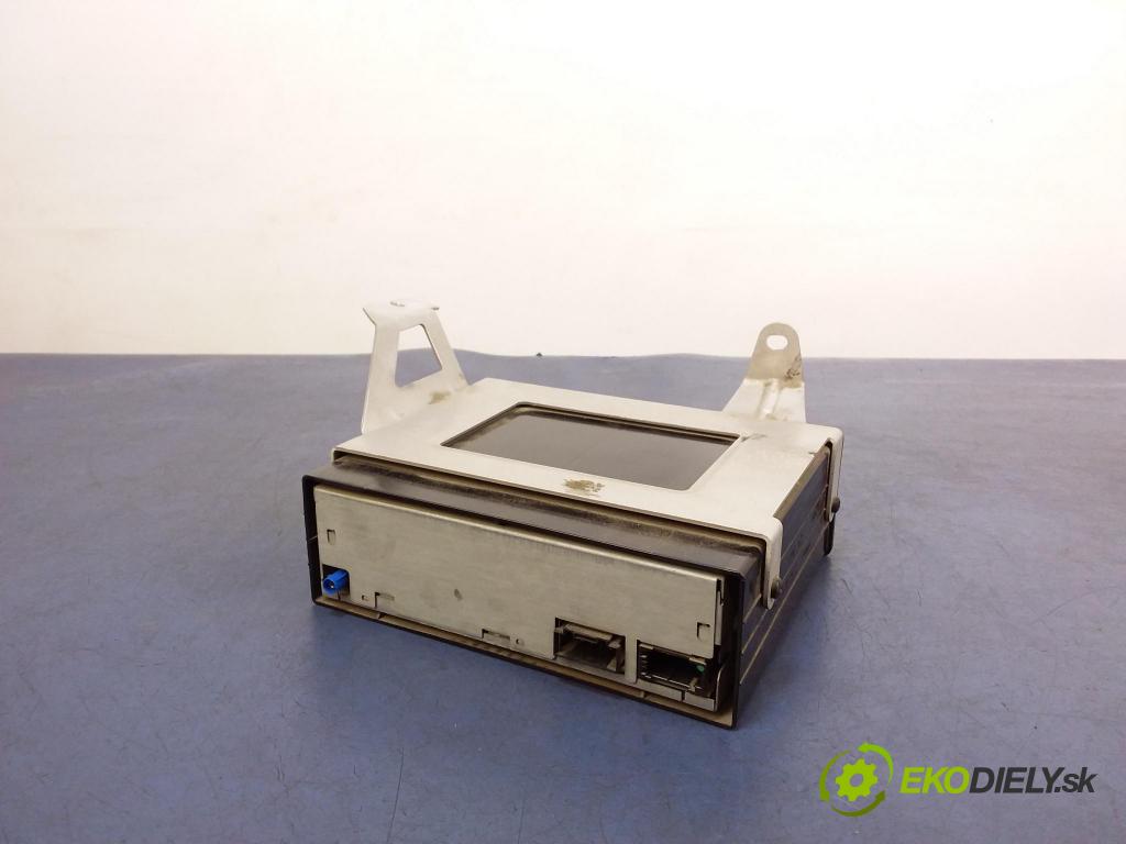 Audi A8 2003 Radio I Navigácia: 4E0919977