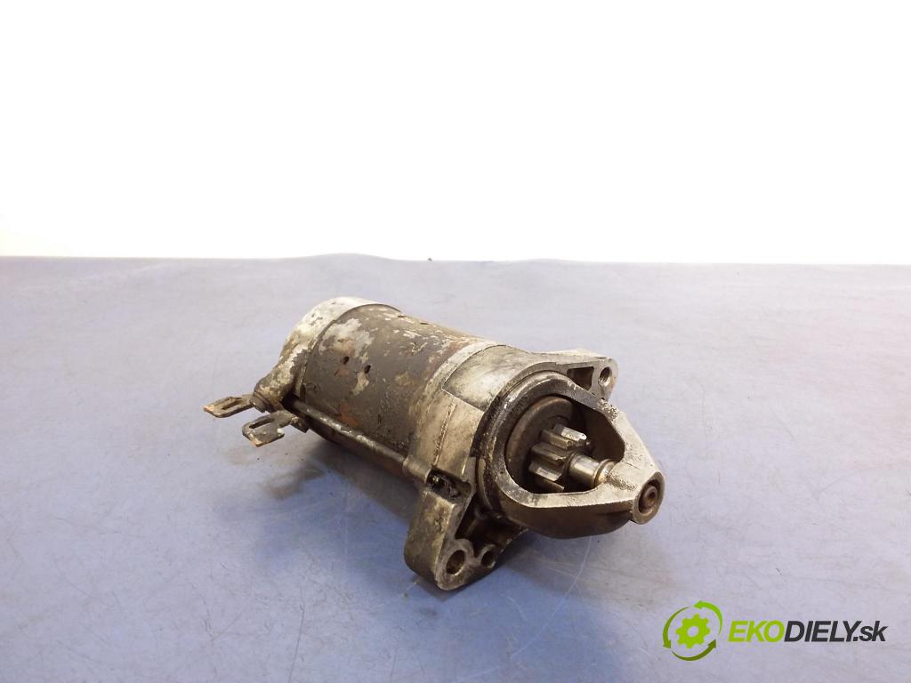 Audi A8 2003 štartér 057911023E