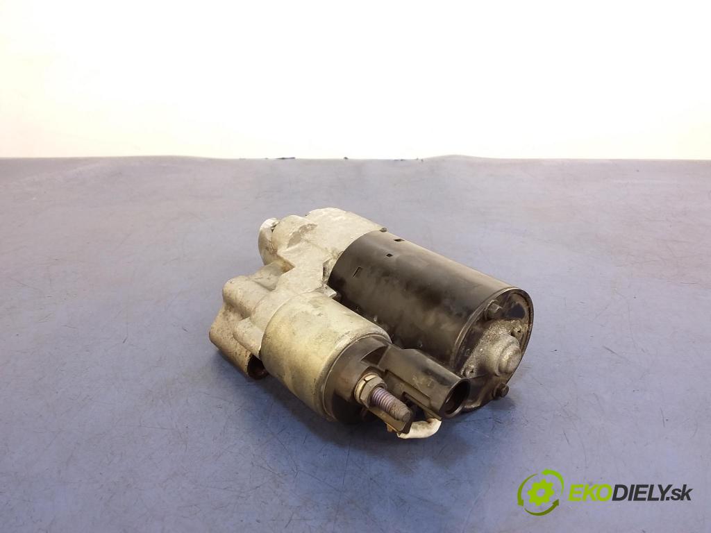 Audi A4 2009 štartér 06H911021A