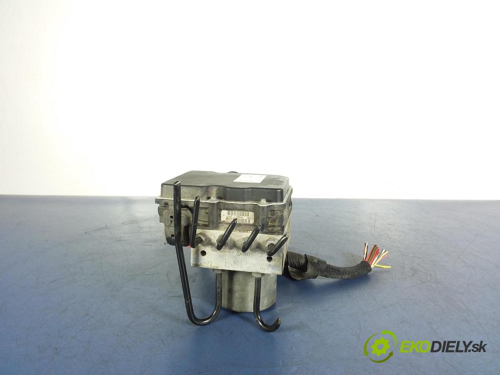 Audi A4 2009 čerpadlo ABS x 8K0907379AL