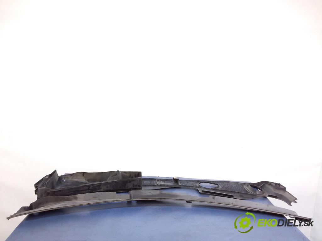 Audi A4 2009 torpédo 8K1819447