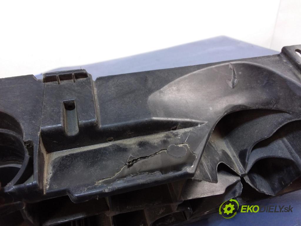 Renault Clio 2015 výztuha Čelní / stěna Přední 625003860R