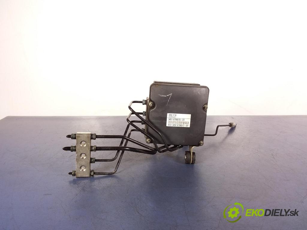 Bmw Seria 5 2010 čerpadlo ABS x 6785442