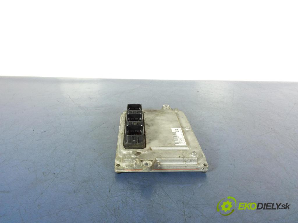 Honda CR-V 2007 riadiaca jednotka Motor: 37820-RZV-E02