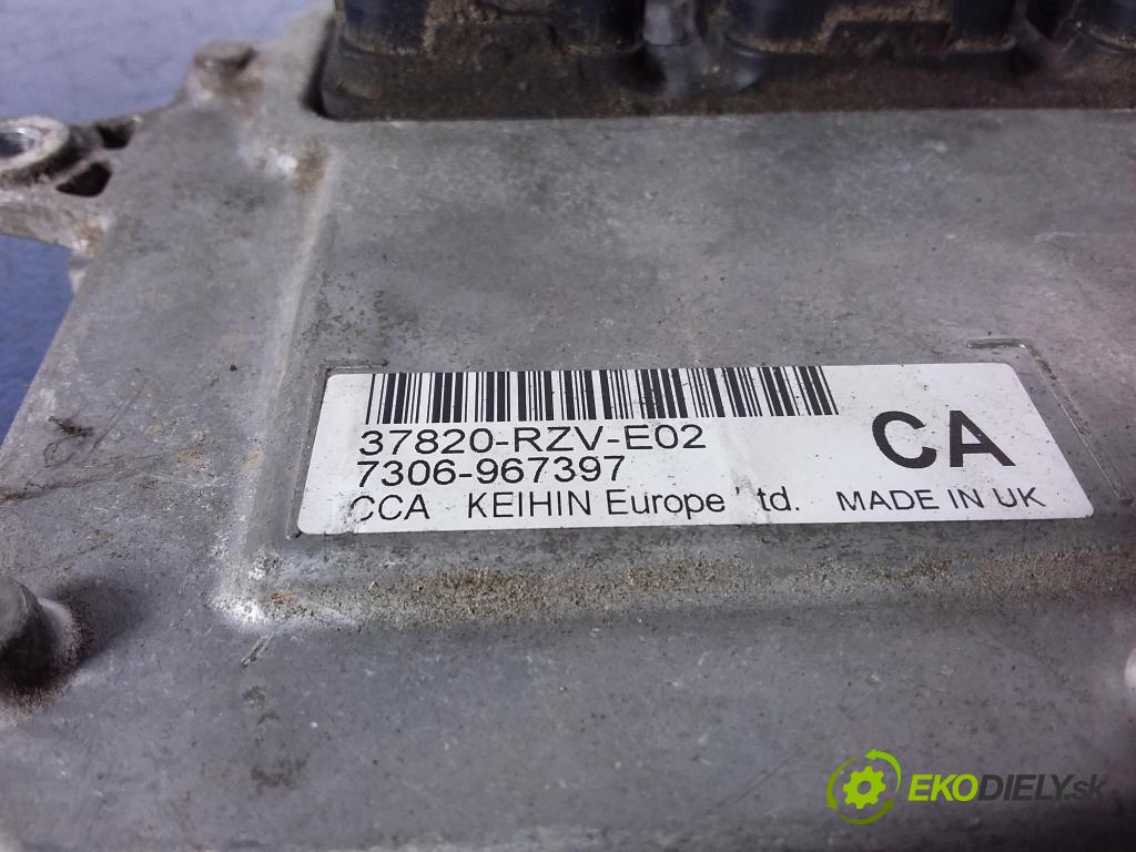 Honda CR-V 2007 riadiaca jednotka Motor: 37820-RZV-E02