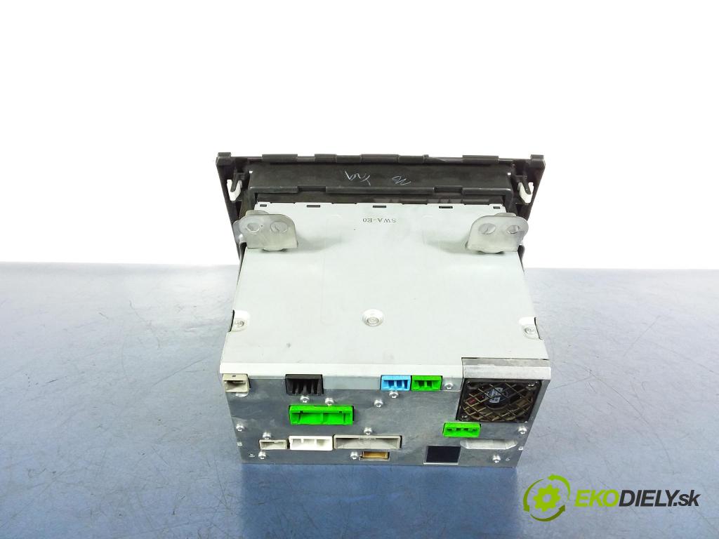Honda CR-V 2007 Radio I Navigácia: 39541-SWA-E010-M