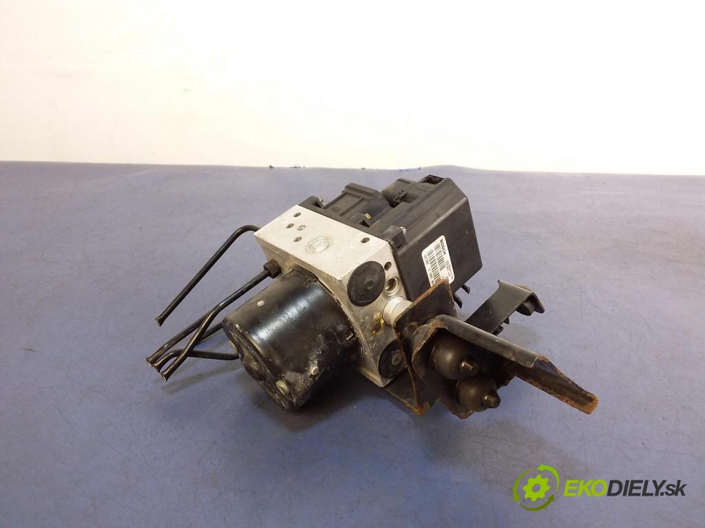 Seat Ibiza 2002 čerpadlo ABS x 6Q0907379C