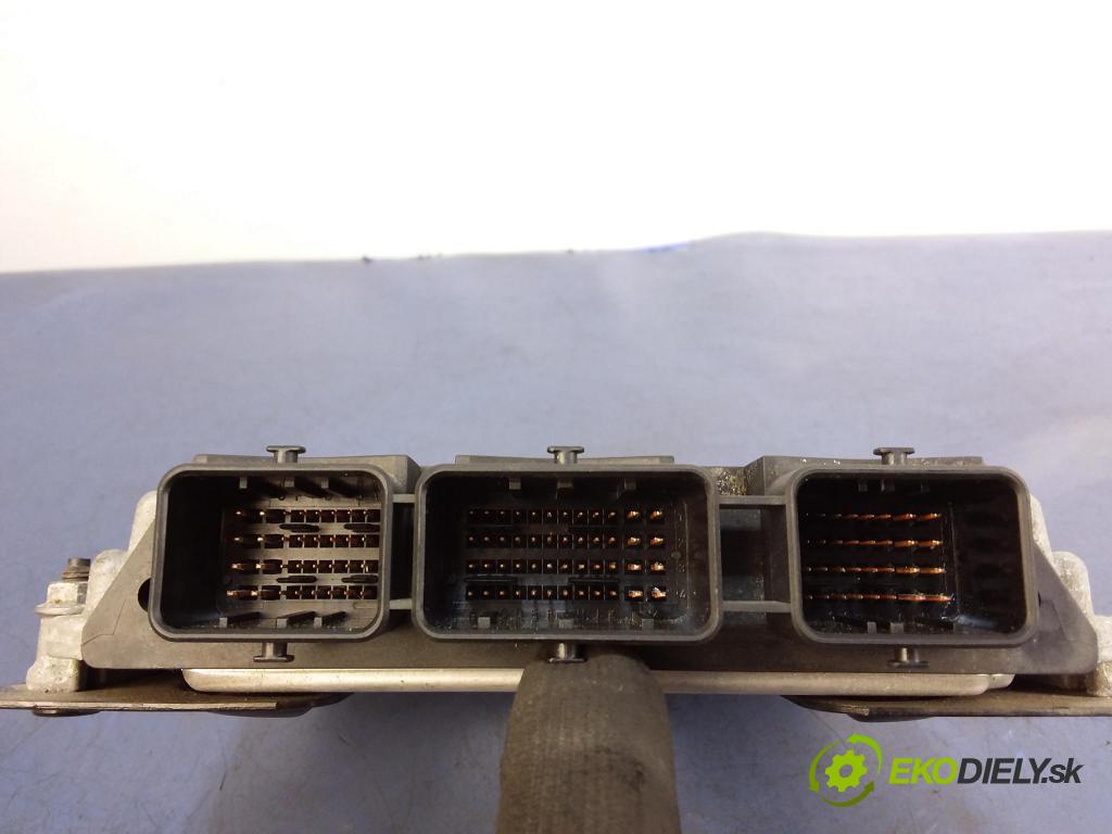 Citroen C4 2006 riadiaca jednotka Motor: 9663190880