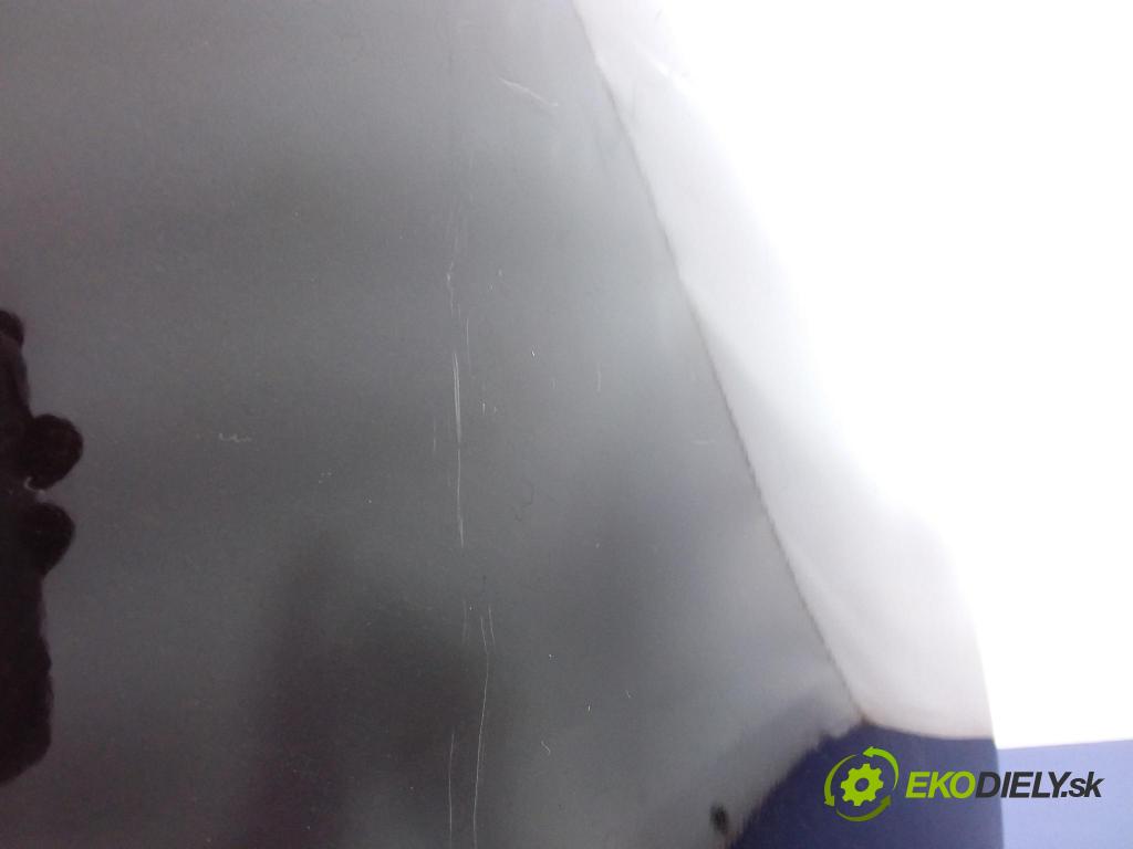 Opel Astra 2014 nárazník Zad: