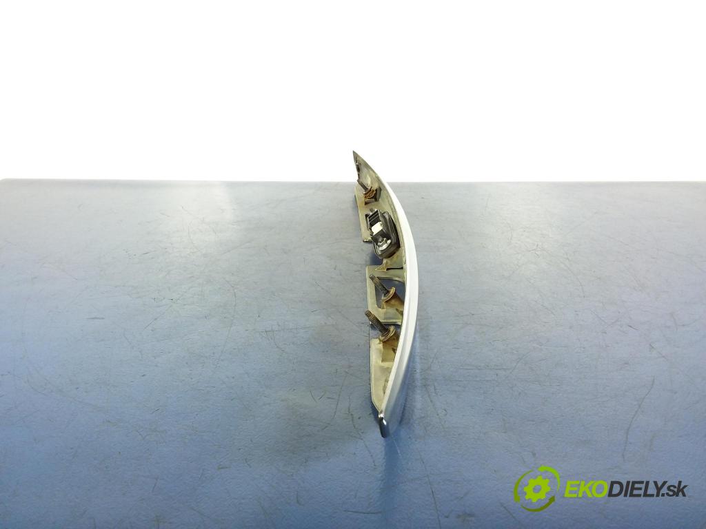 Toyota Yaris 2011 zámek Klapky: kufr 76801-0D190