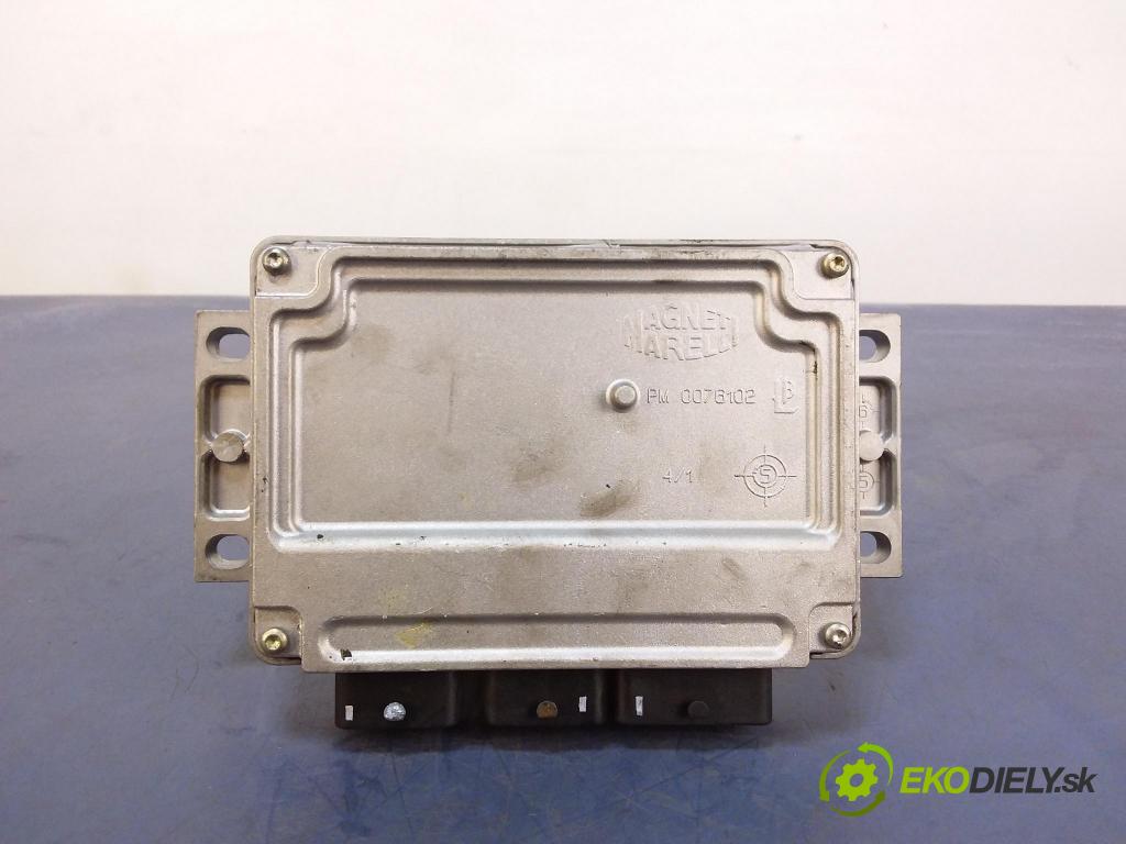 Citroen C5 2007 riadiaca jednotka Motor: 9659580780