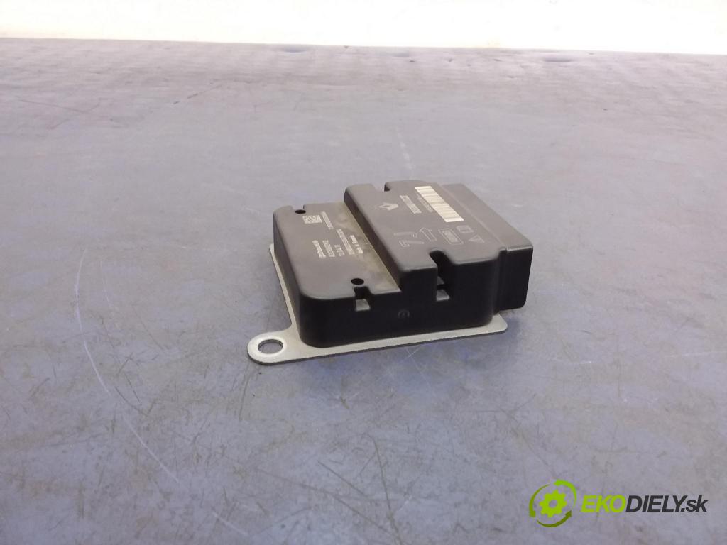 Dacia Sandero 2013 kokpit,pristrojová doska