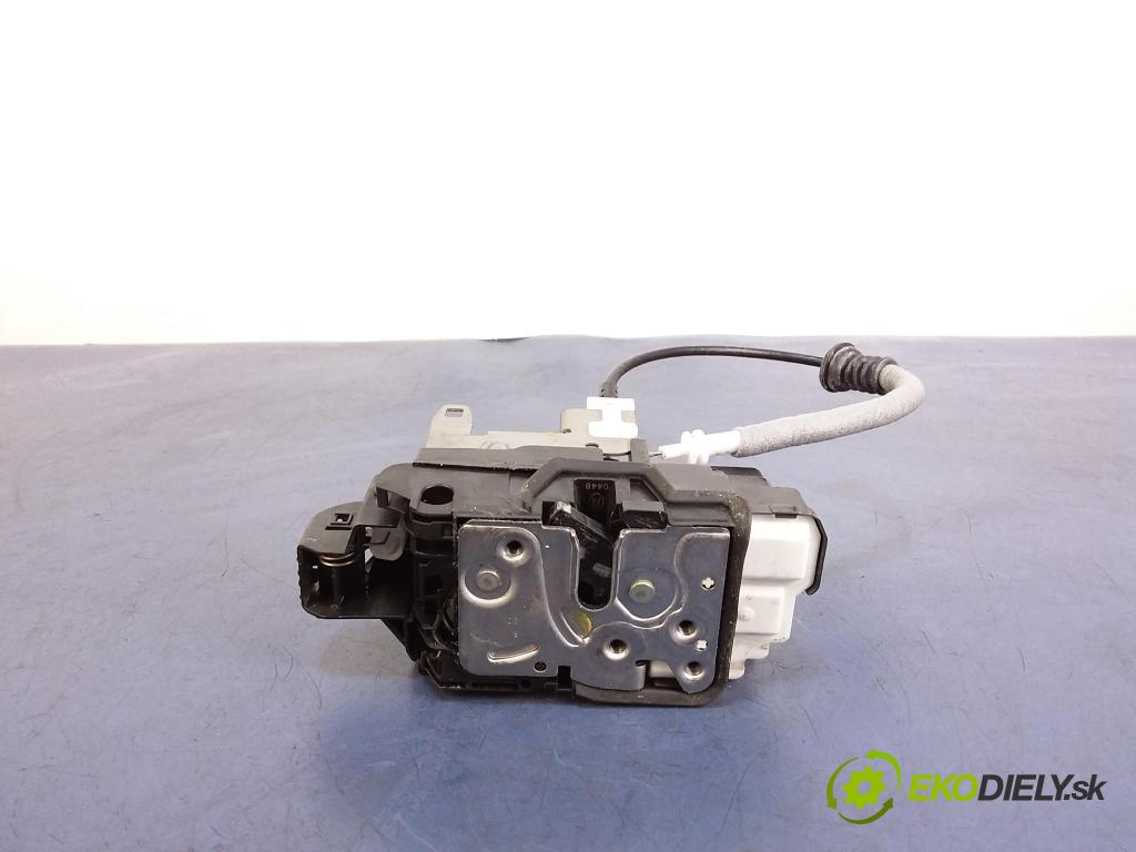 Volvo Xc60 2018 zámek dveře Zad: v pravo: 31462449