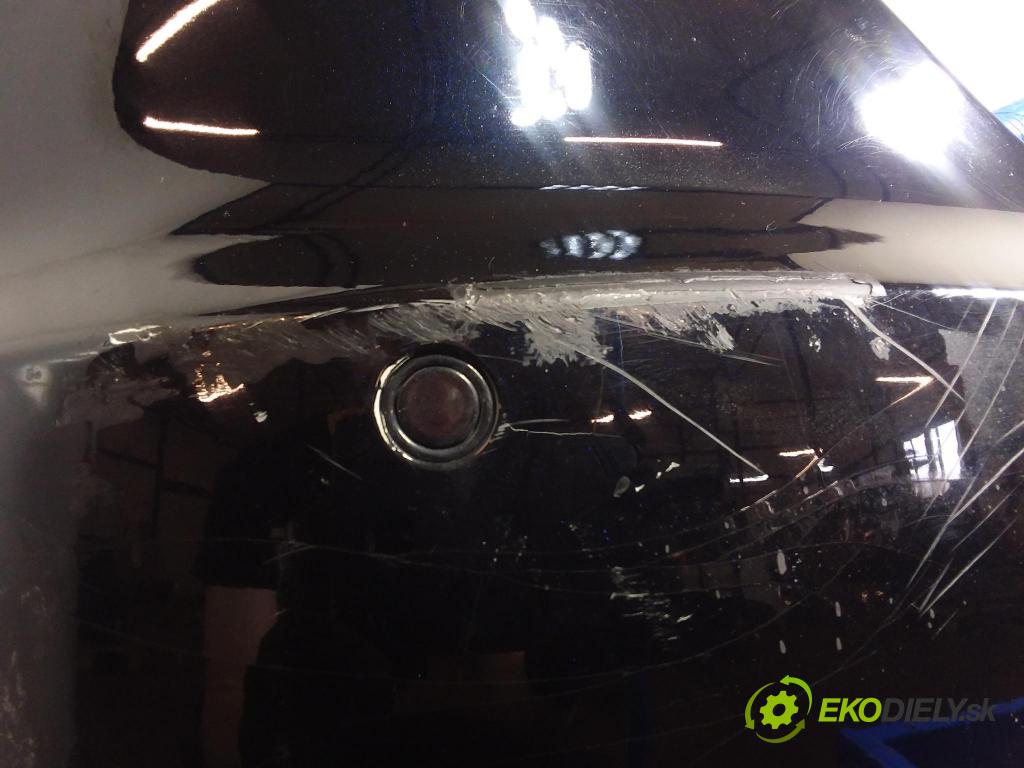 Audi A6 2005 nárazník Zad: