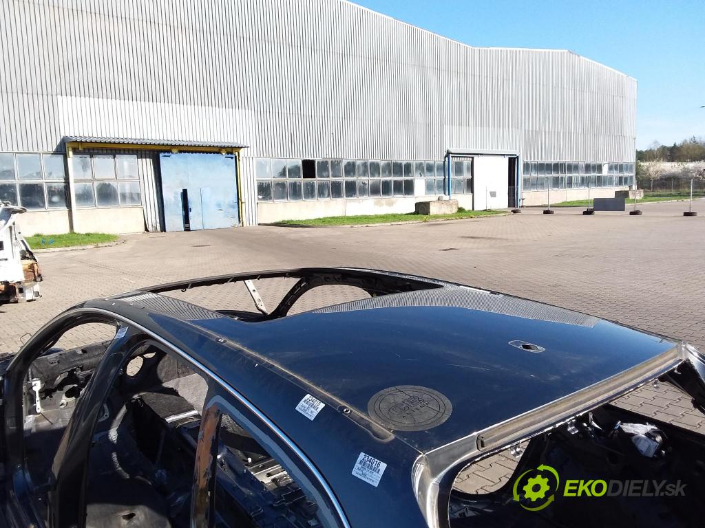 Audi A6 2012 Strecha: