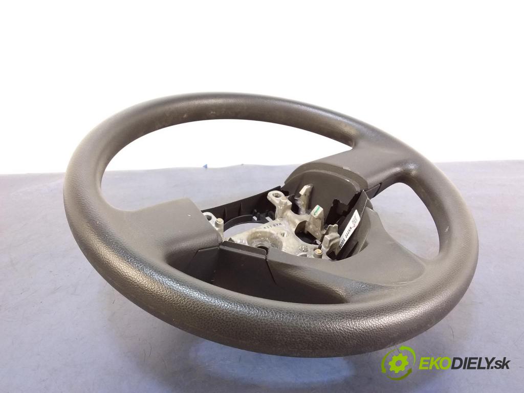 Mitsubishi Space Star 2015 volant 4400A444XA